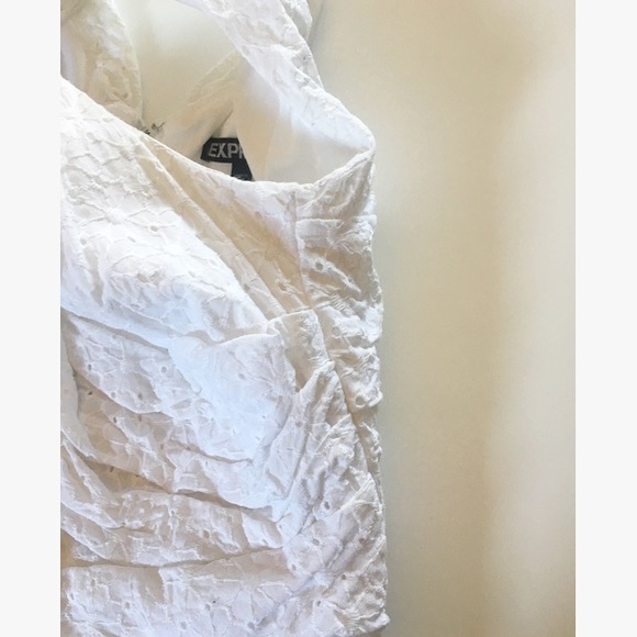 White Flower Eyelet Dress - Picture 4 of 7